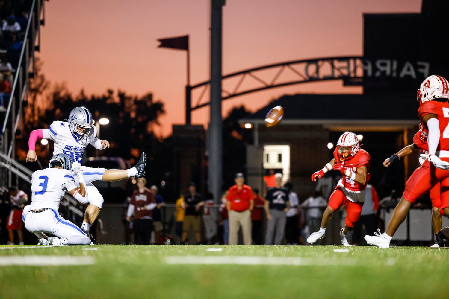 100424 Hamilton vs Fairfield Football