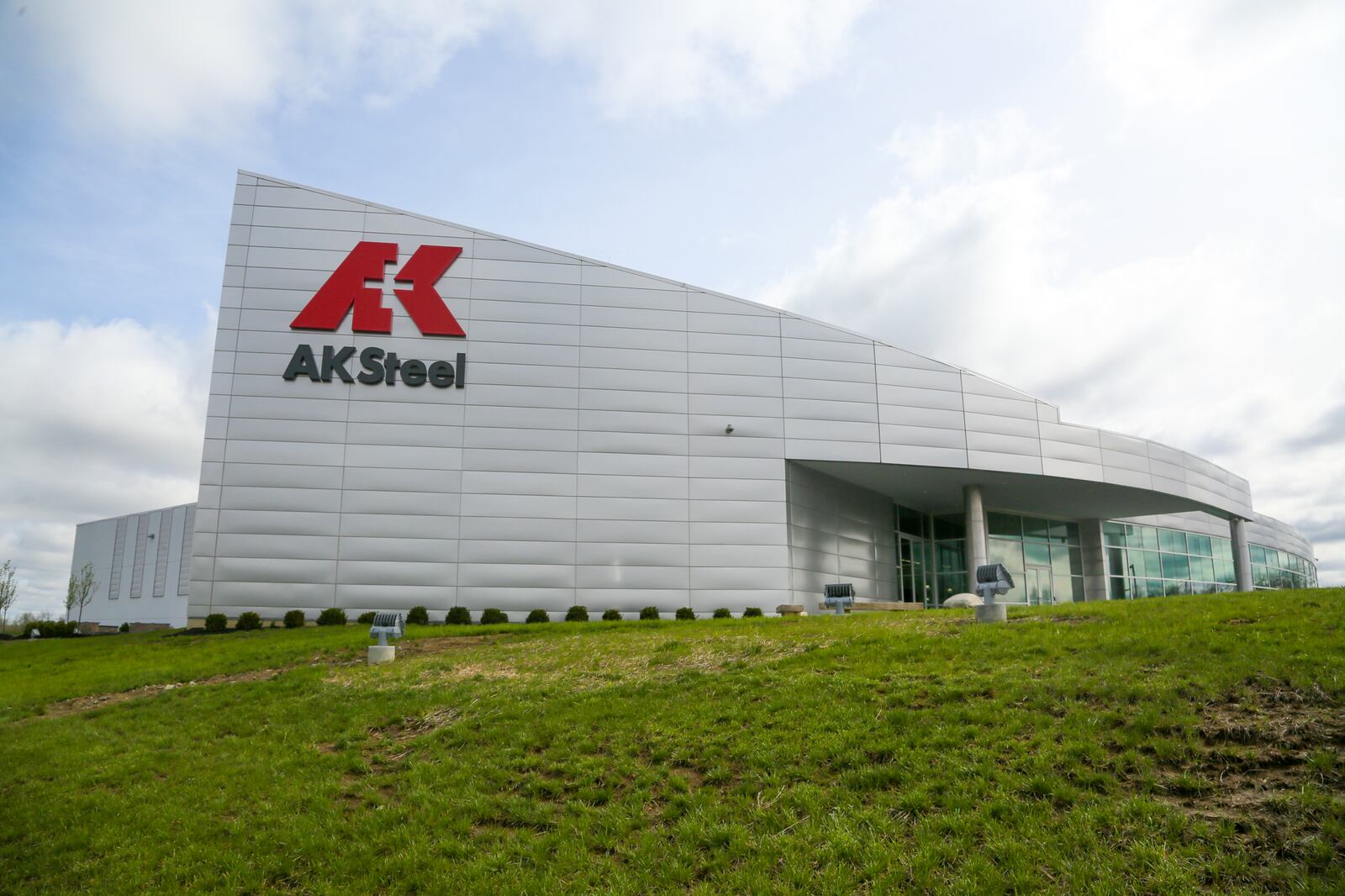 The new world-class AK Steel Research and Innovation Center opened in Middletown Friday, Apr. 7, 2017. GREG LYNCH/STAFF