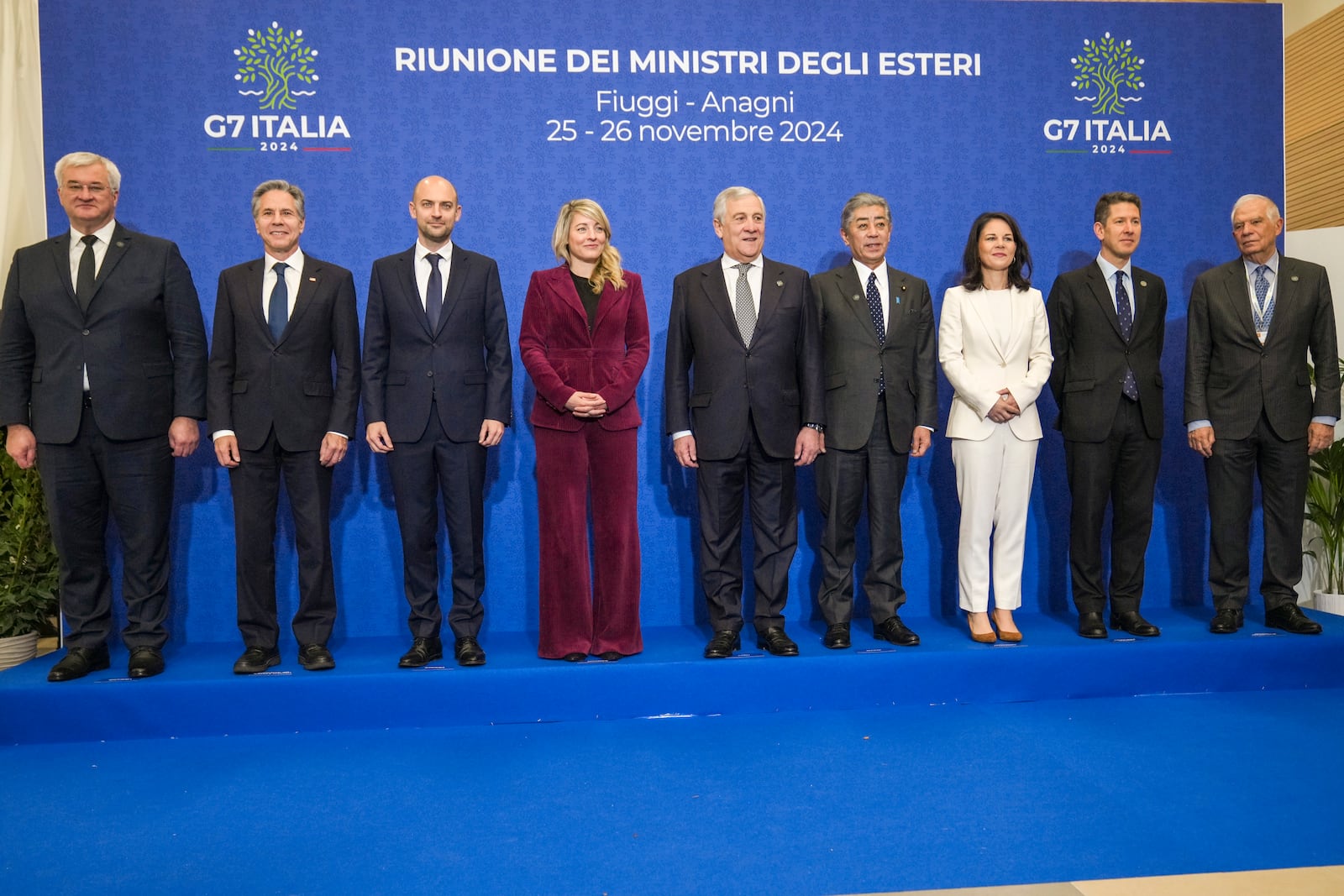 From left, Ukrainian Foreign Minister Andrii Sybiha, U.S. Secretary of State Antony Blinken, French Foreign Minister Jean-Noël Barrot, Canada's Foreign Minister Melanie Joly, Italian Foreign Minister Antonio Tajani, Japanese Foreign Minister Takeshi Iwaya, German Foreign Minister Annalena Baerbock, Britain's Foreign Office Political Director Christian Turner, and European Union foreign policy chief Josep Borrell pose for a family photo at the G7 of foreign Ministers in Fiuggi, some 70 kilometers south-east of Rome, Tuesday, Nov. 26, 2024. (AP Photo/Alessandra Tarantino, Pool)