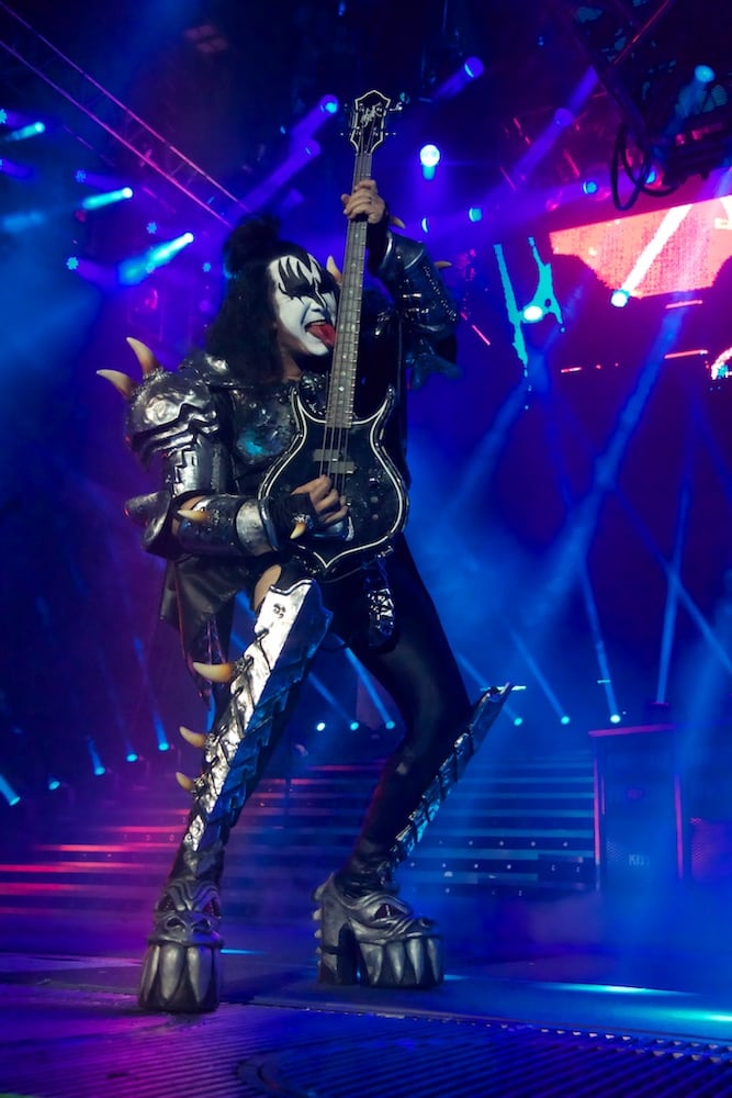 KISS plays Lakewood