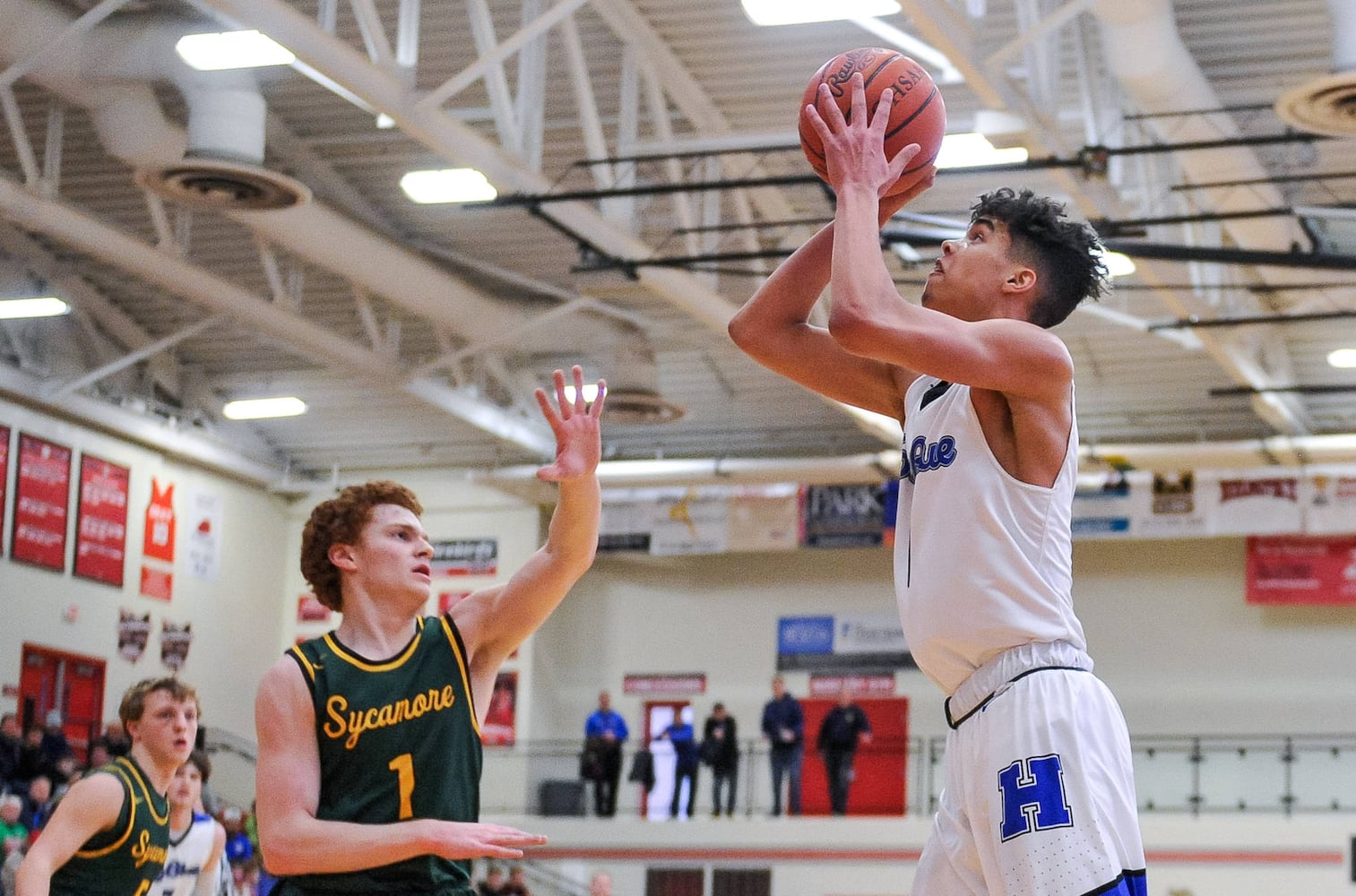 Hamilton vs Sycamore sectional basketball