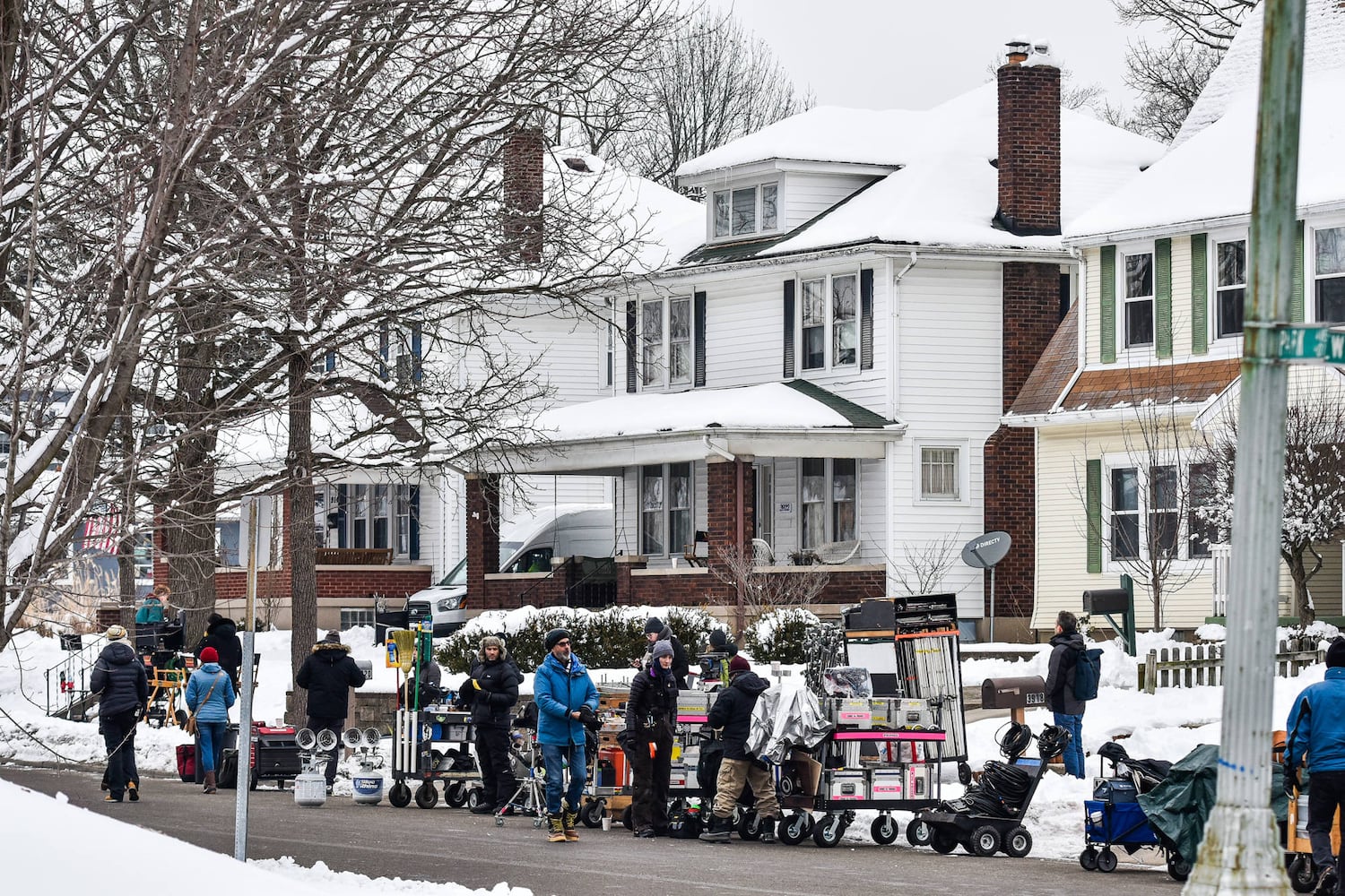 Movie starring Mark Ruffalo and Anne Hathaway filming in Hamilton