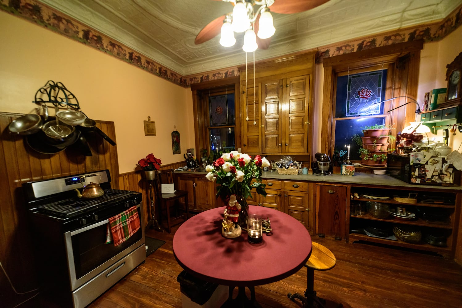 PHOTOS: South Main Candlelight Tour of Homes in Middletown