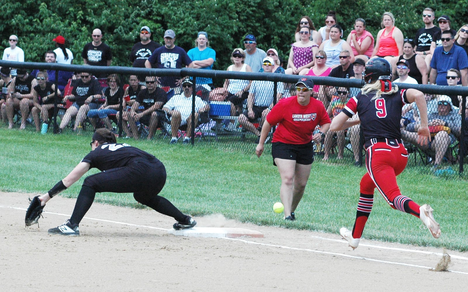 PHOTOS: Lakota East Vs. Lakota West Division I Regional High School Softball