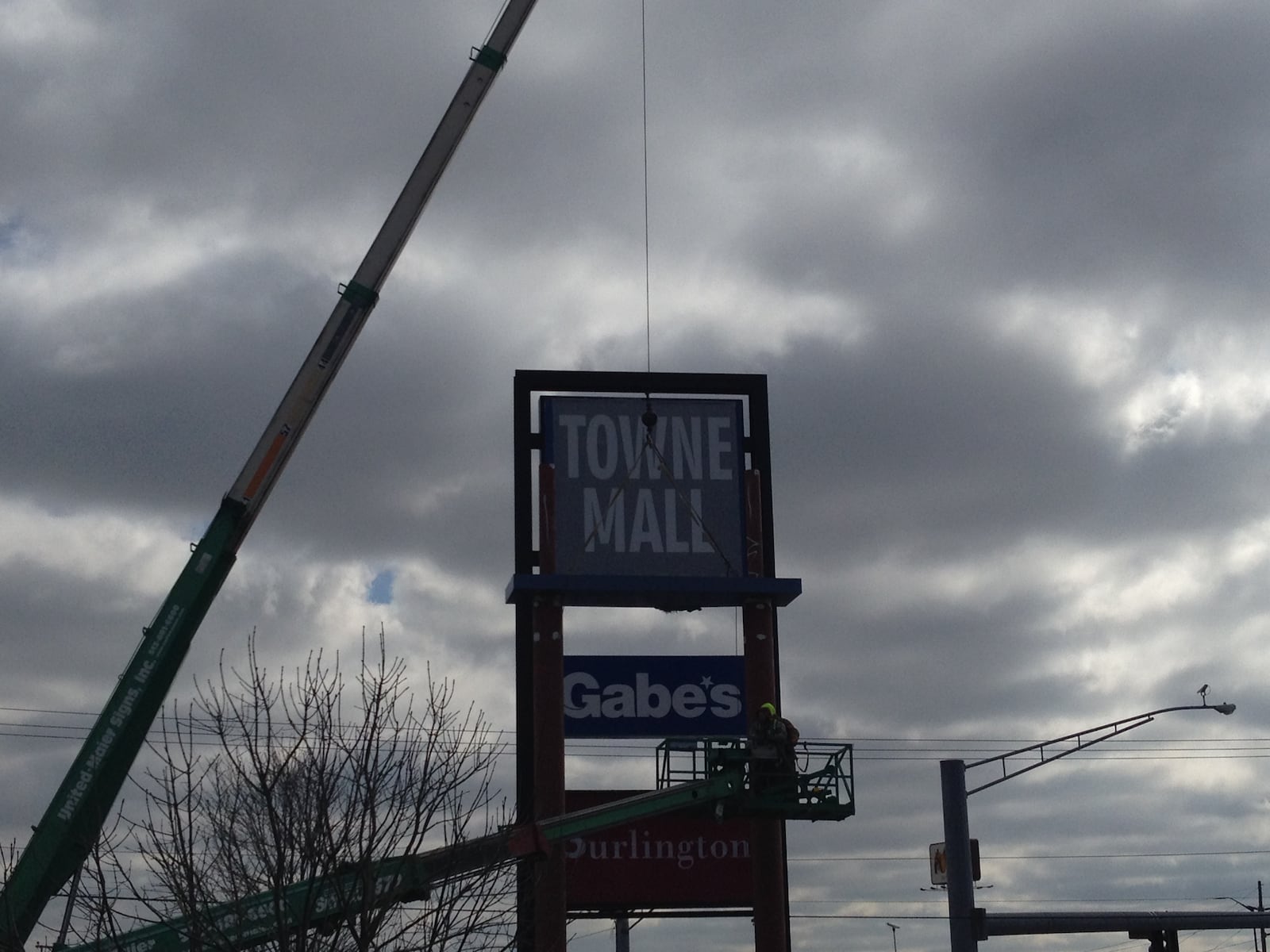 Middletown is partnering with the owner of the Towne Mall Galleria and the Warren County Port Authority to develop a comprehensive master plan for the mall that originally opened in 1977. FILE PHOTO
