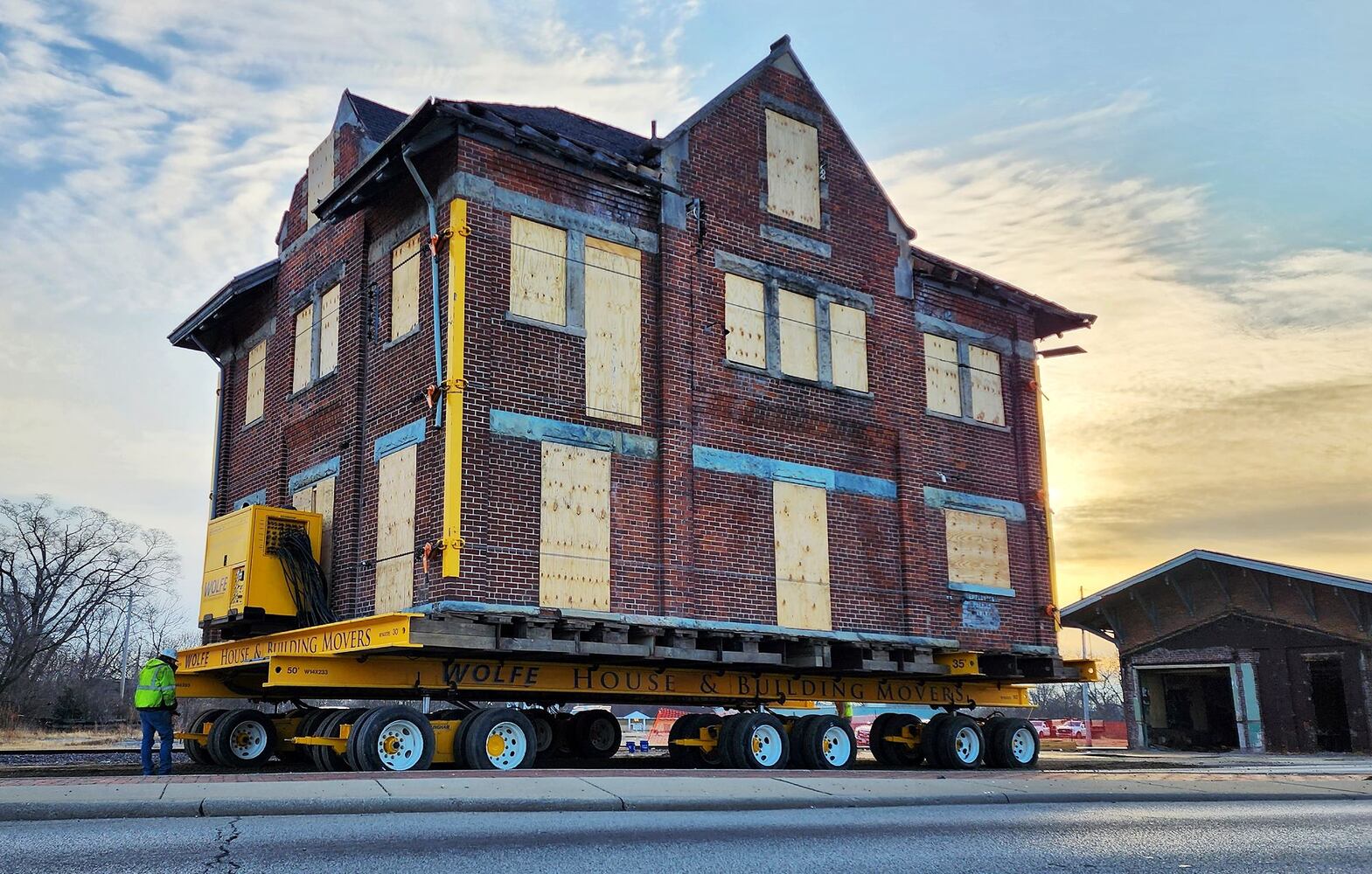 122022 csx train depot move