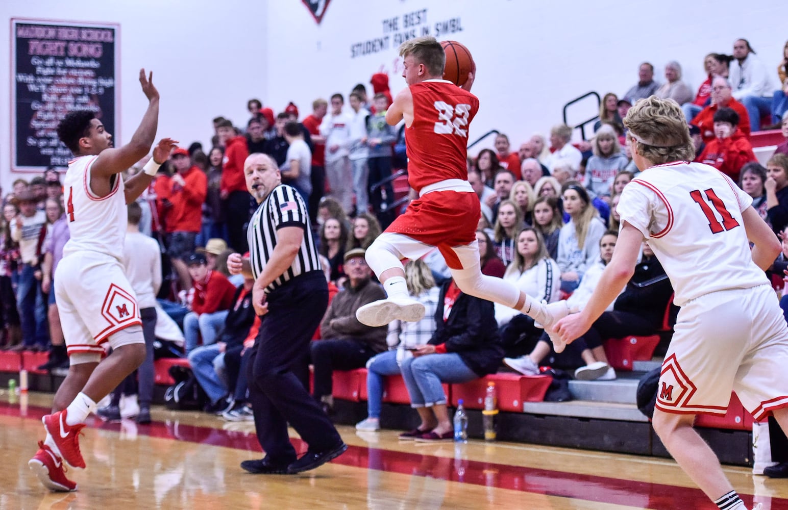 Madison vs Carlisle basketball