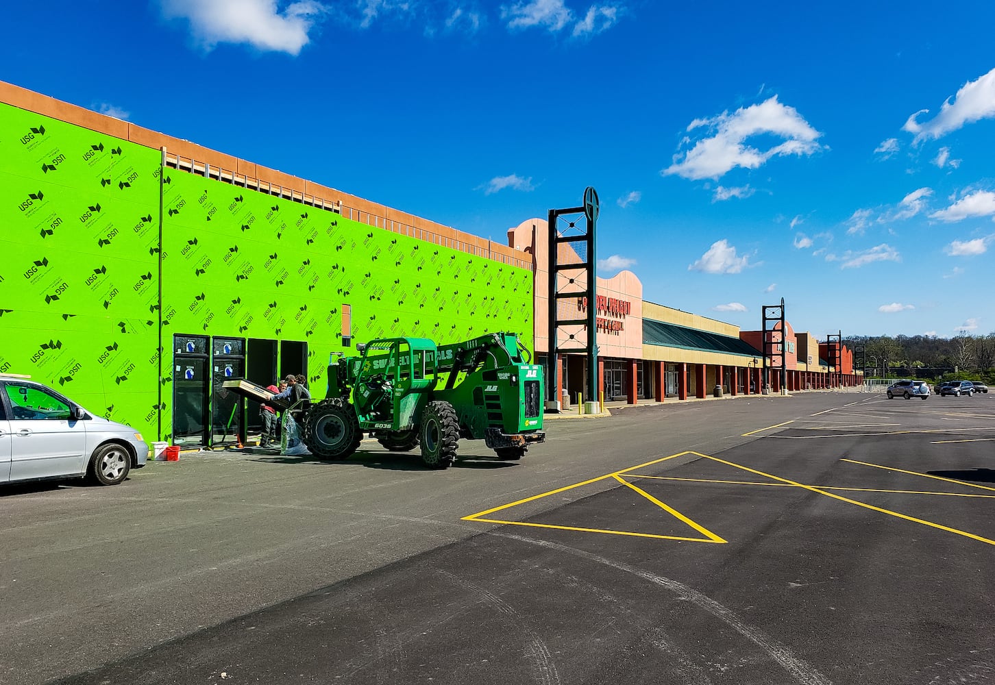 Demolition and construction underway at Hamilton West Shopping Center