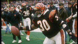 C.J. Uzomah: 'I'll take a bath in chili' if Bengals win Super Bowl 56