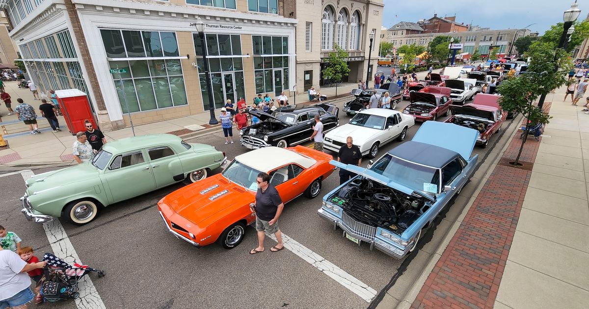 PHOTOS: The 68th Annual Hamilton Fairfield Antique and Classic Car Parade