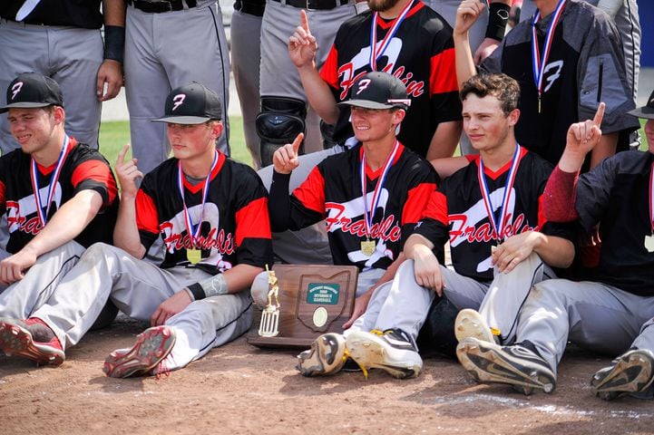 Franklin beats Fenwick in D2 district baseball final